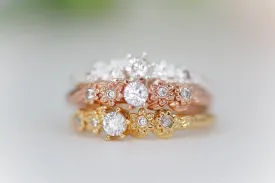 Anaisa Floral Crystals Ring