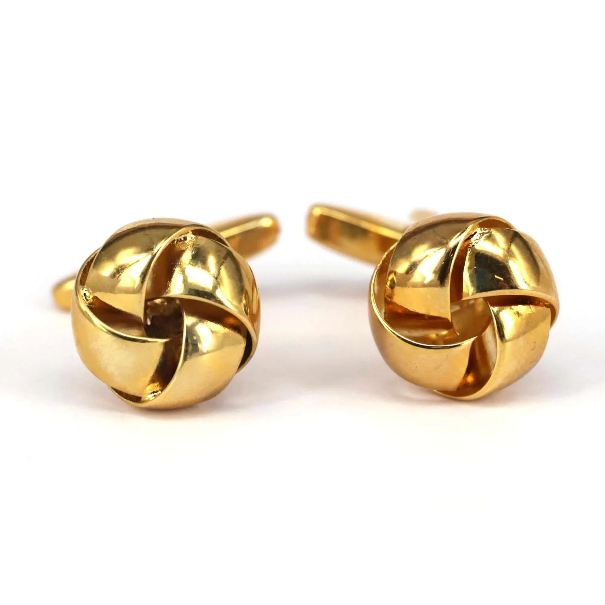 Big Knot in Gold Cufflink (Online Exclusive)