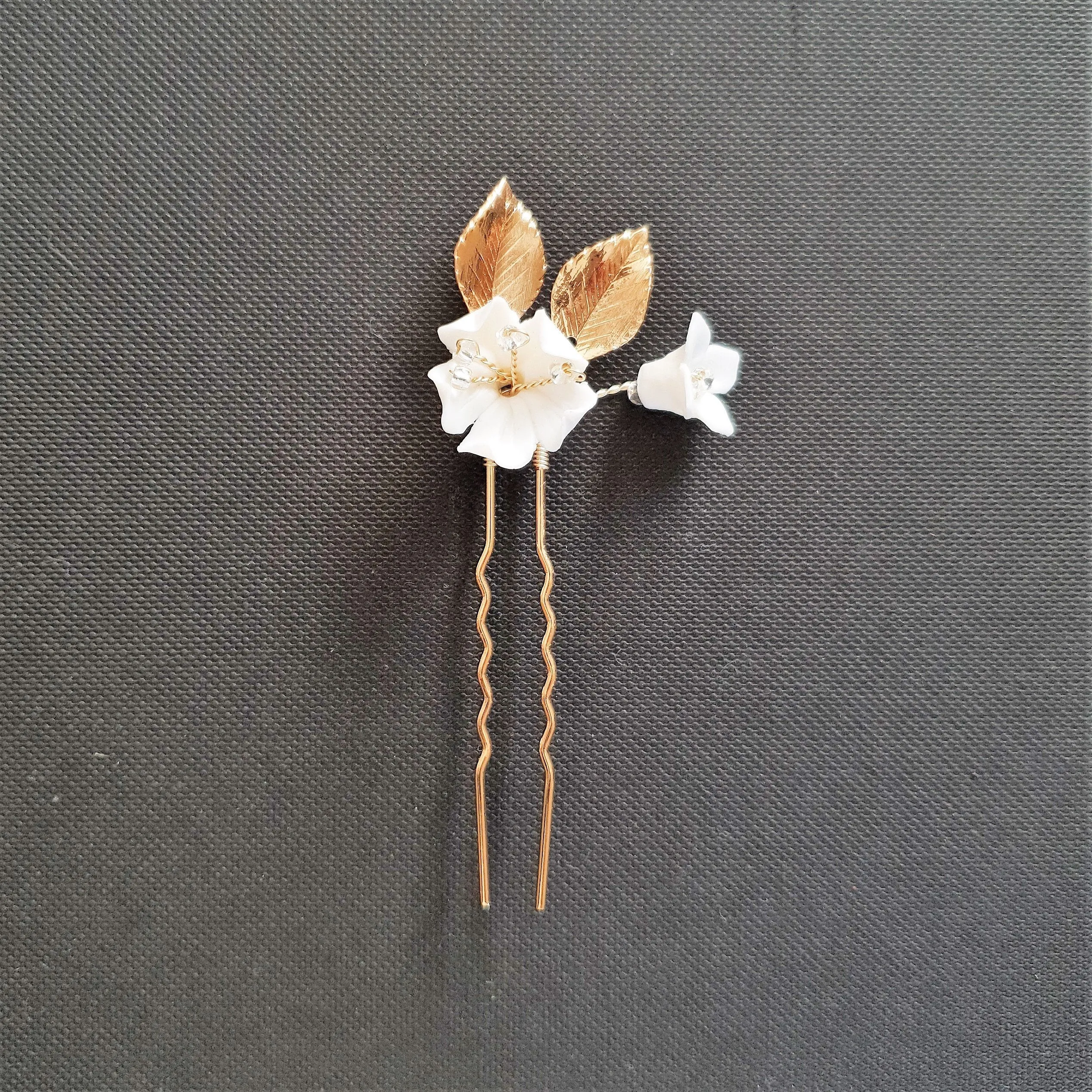 Bridal Hair Pins Set with White Flowers-Magnolia