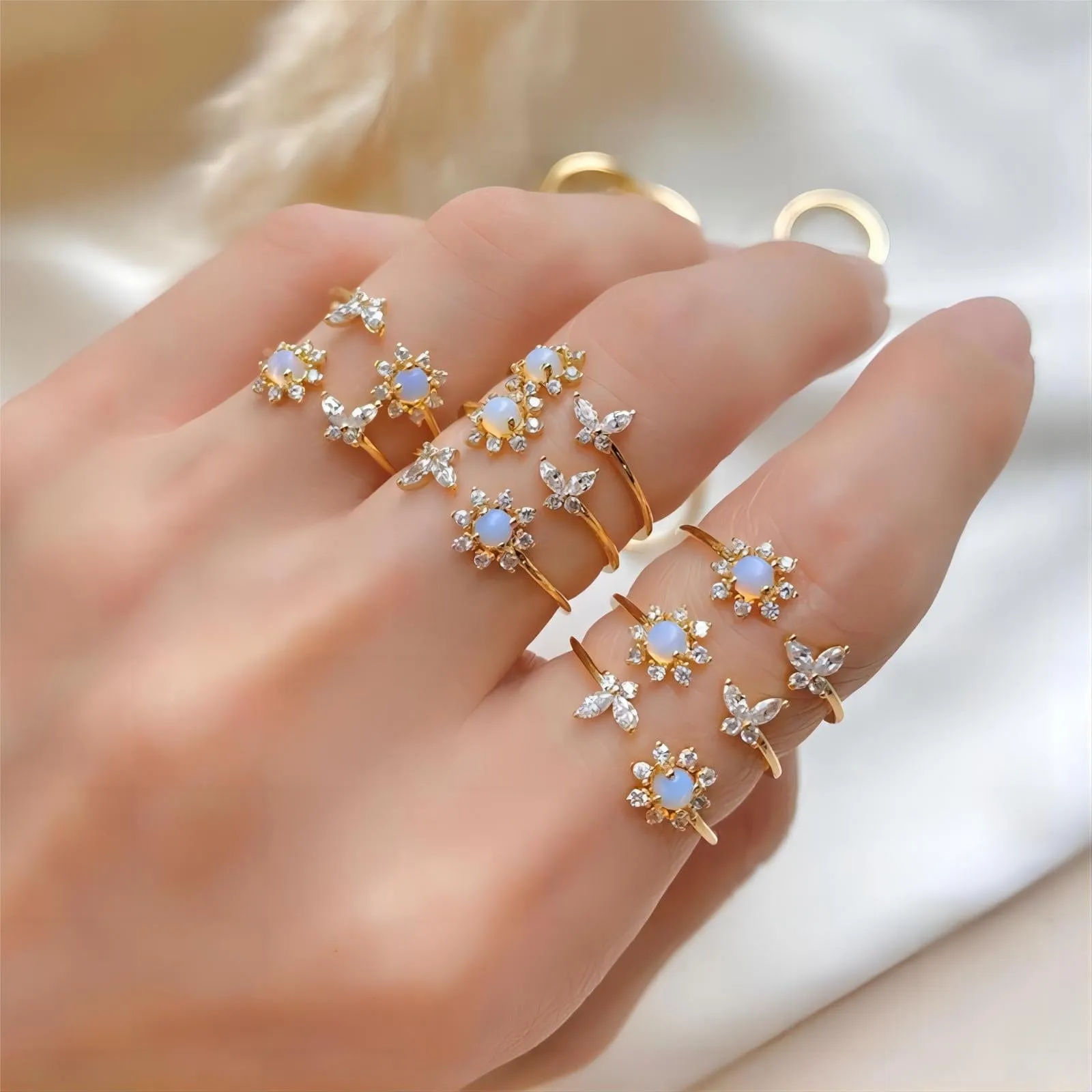 Elegant Floral Butterfly Ring