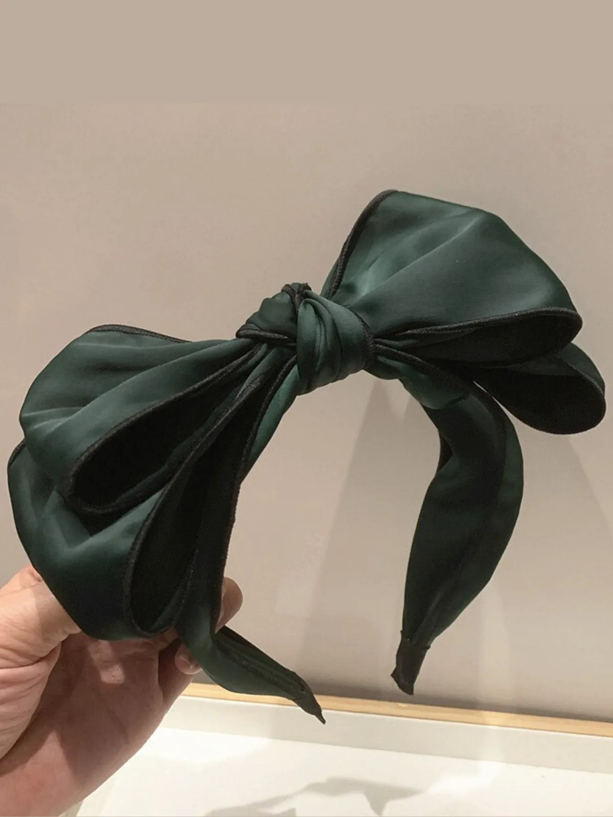 Every Day Elegance Satin Bowknot Thick Headband