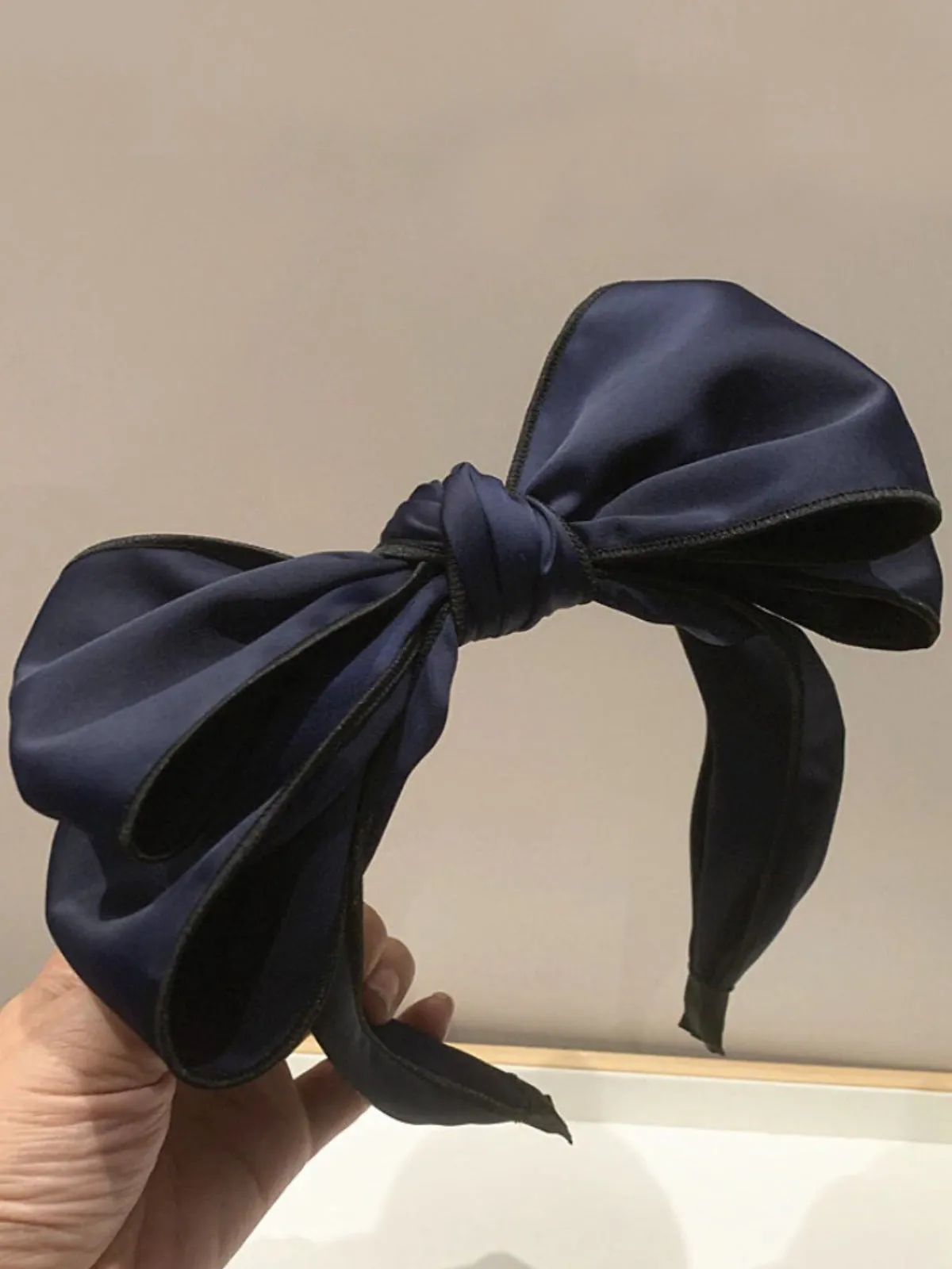 Every Day Elegance Satin Bowknot Thick Headband