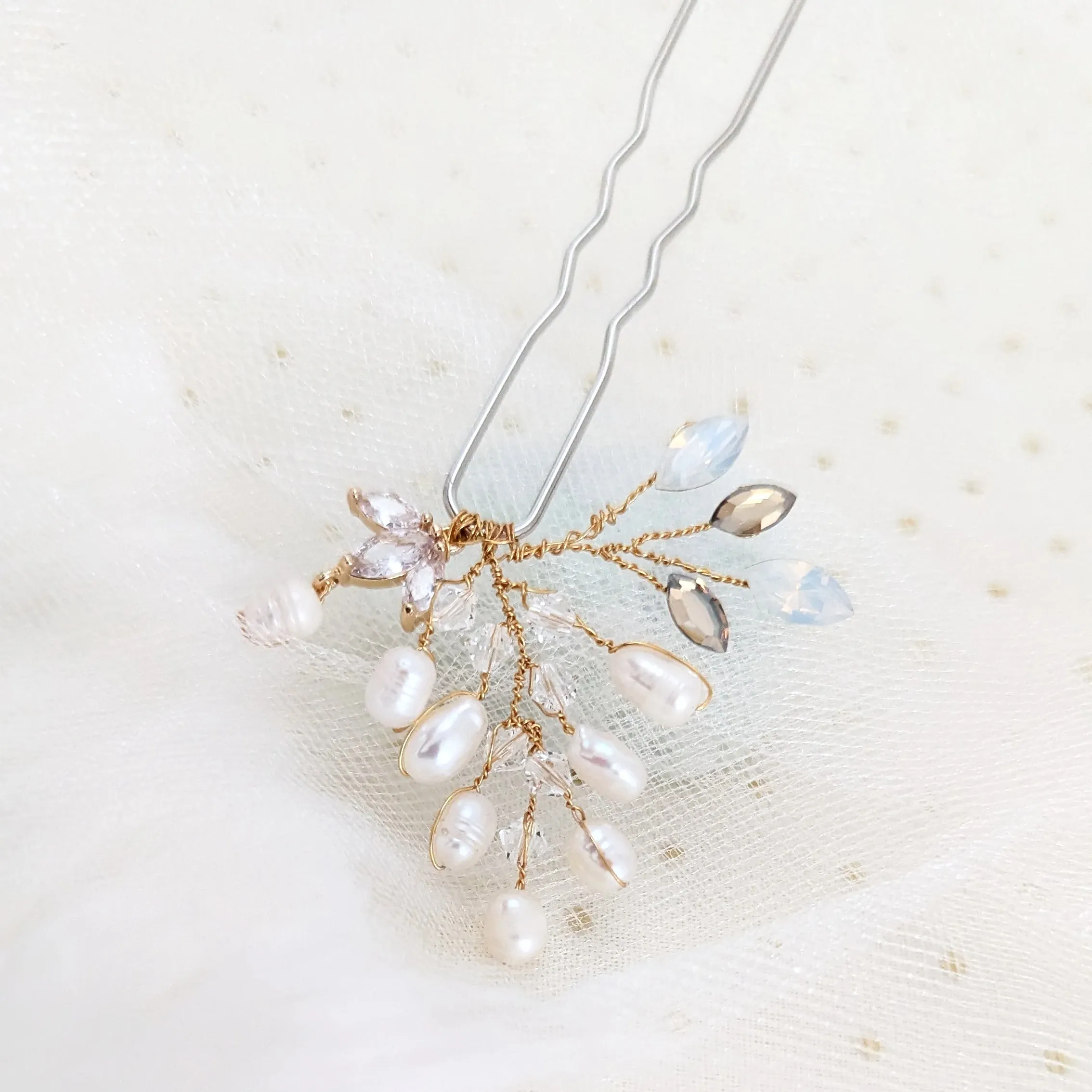 Freshwater Pearl & Crystal Leaf Hair Pin