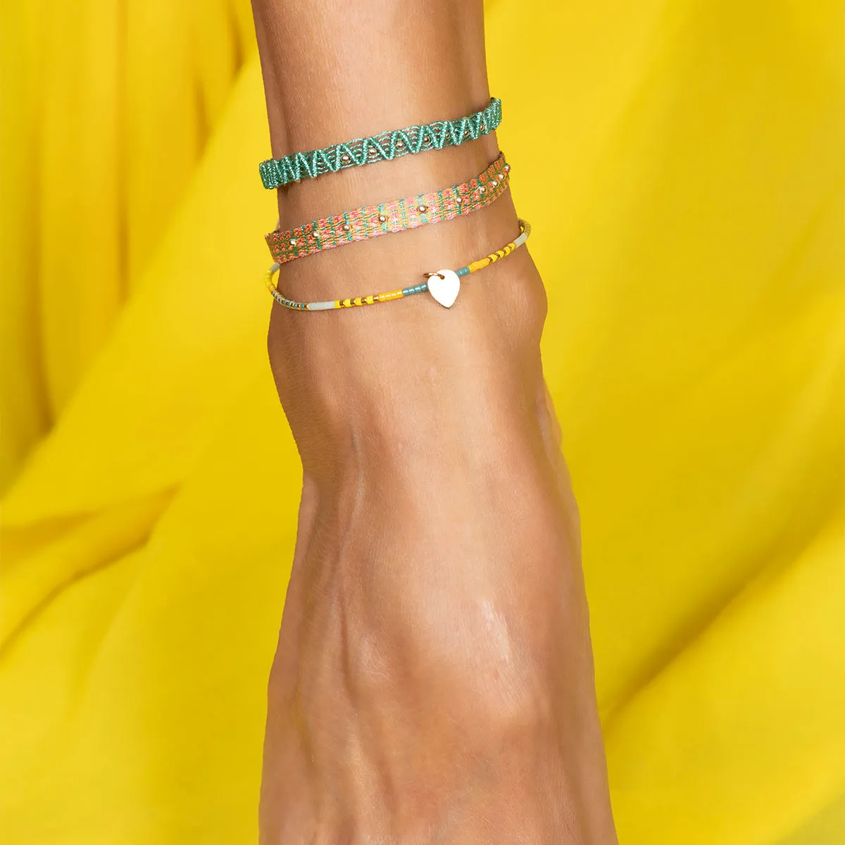 HEART ANKLET IN BRIGHT TONES