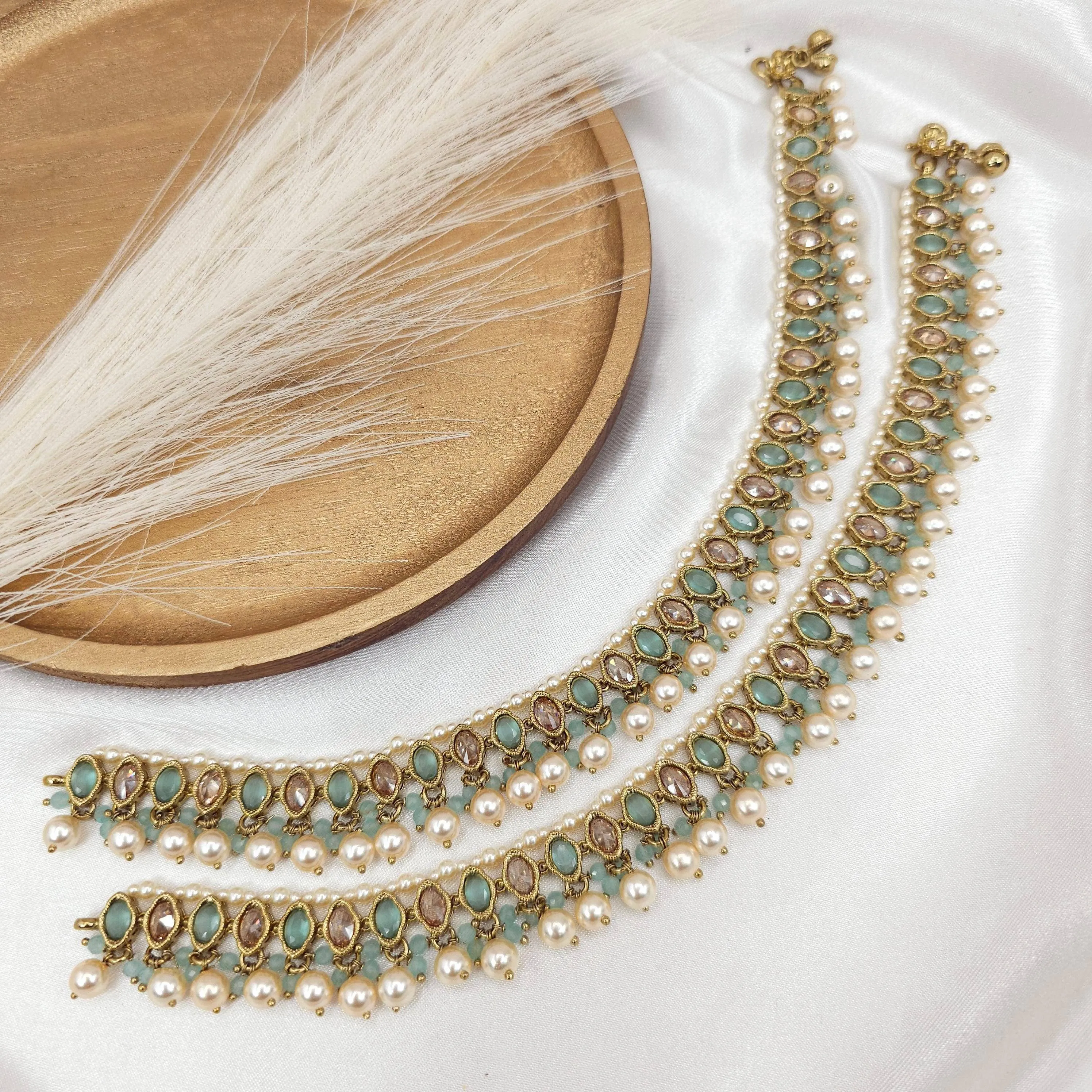 Janvi - Antique Gold Polki Statement Anklets | Jhanjara