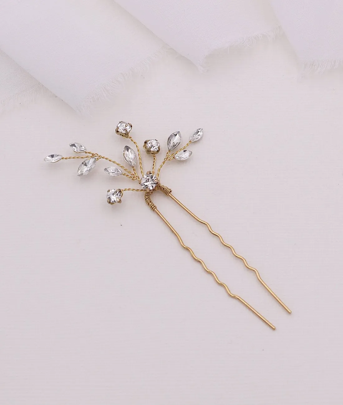 Layla Crystal Hairpin Set of 3