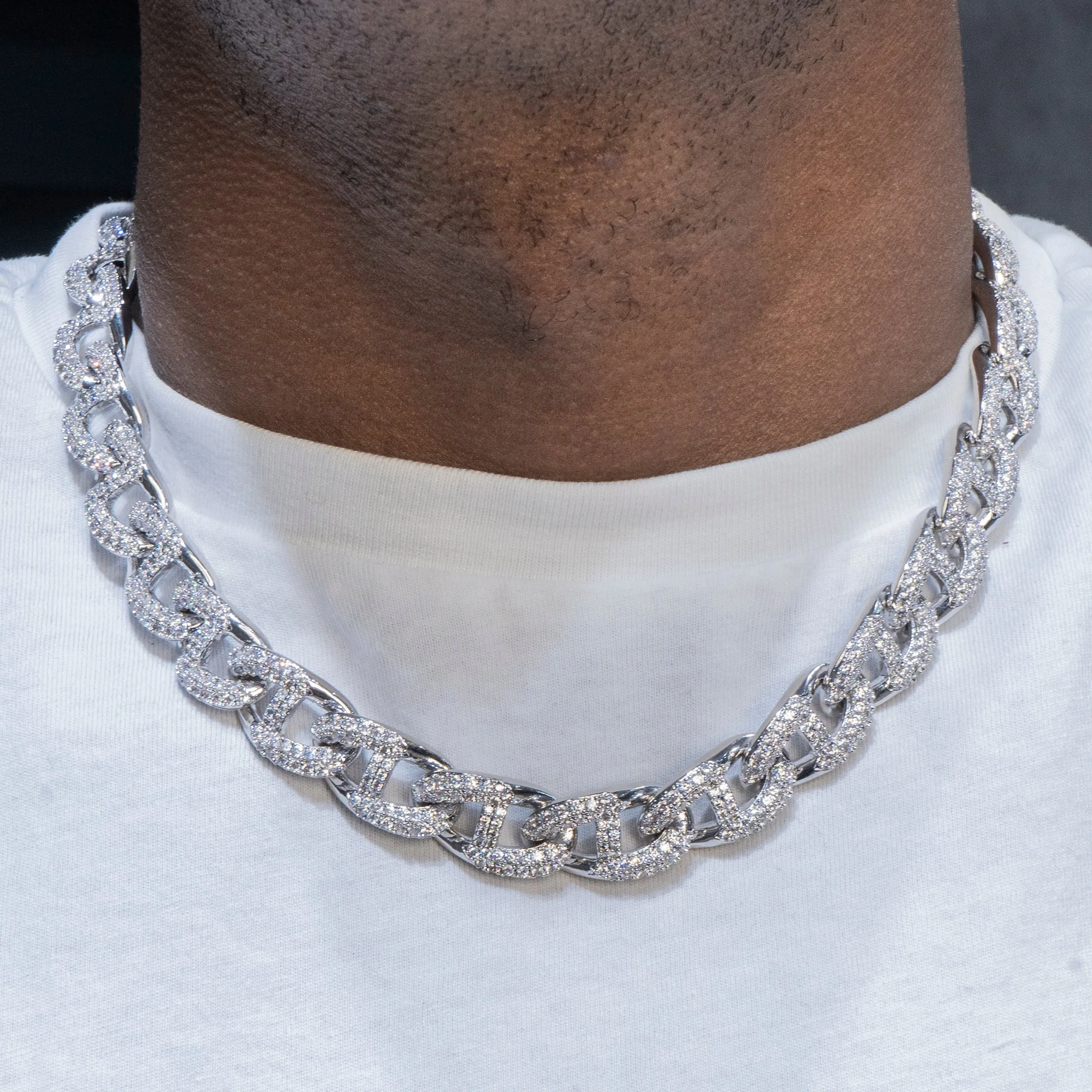 Mens White Gold Iced Out Mariner Link Chain