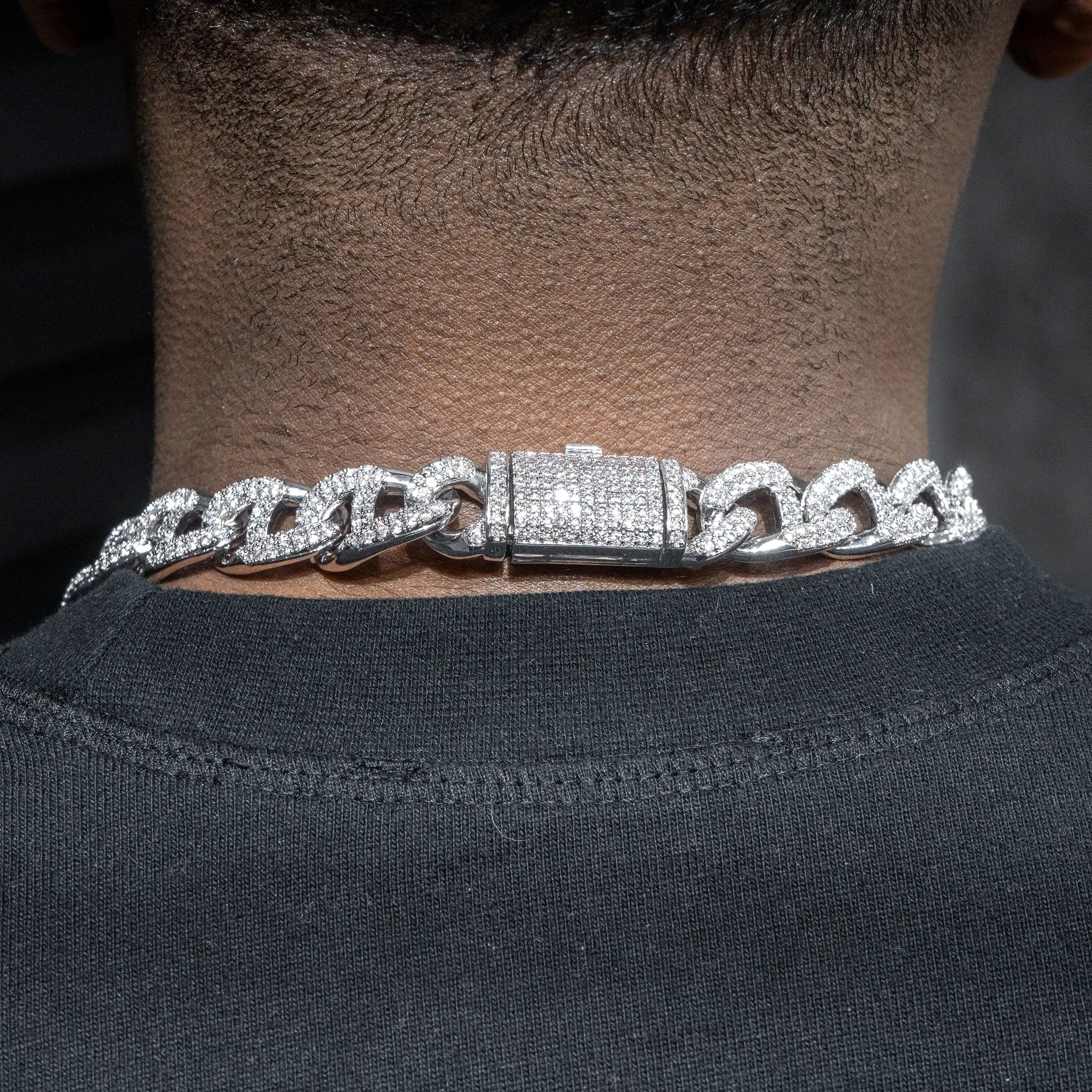 Mens White Gold Iced Out Mariner Link Chain