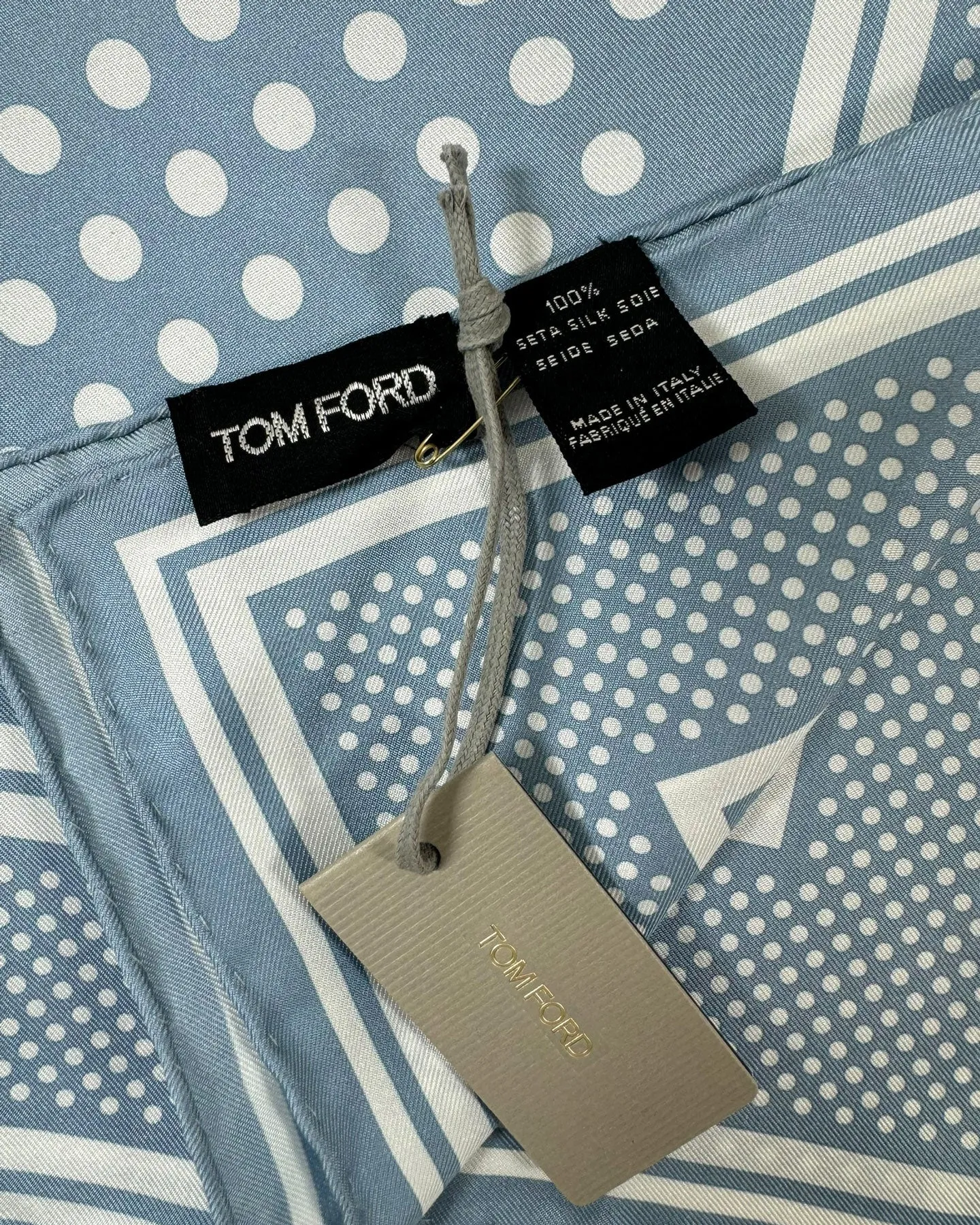 Tom Ford Silk Pocket Square Gray-Blue Dots