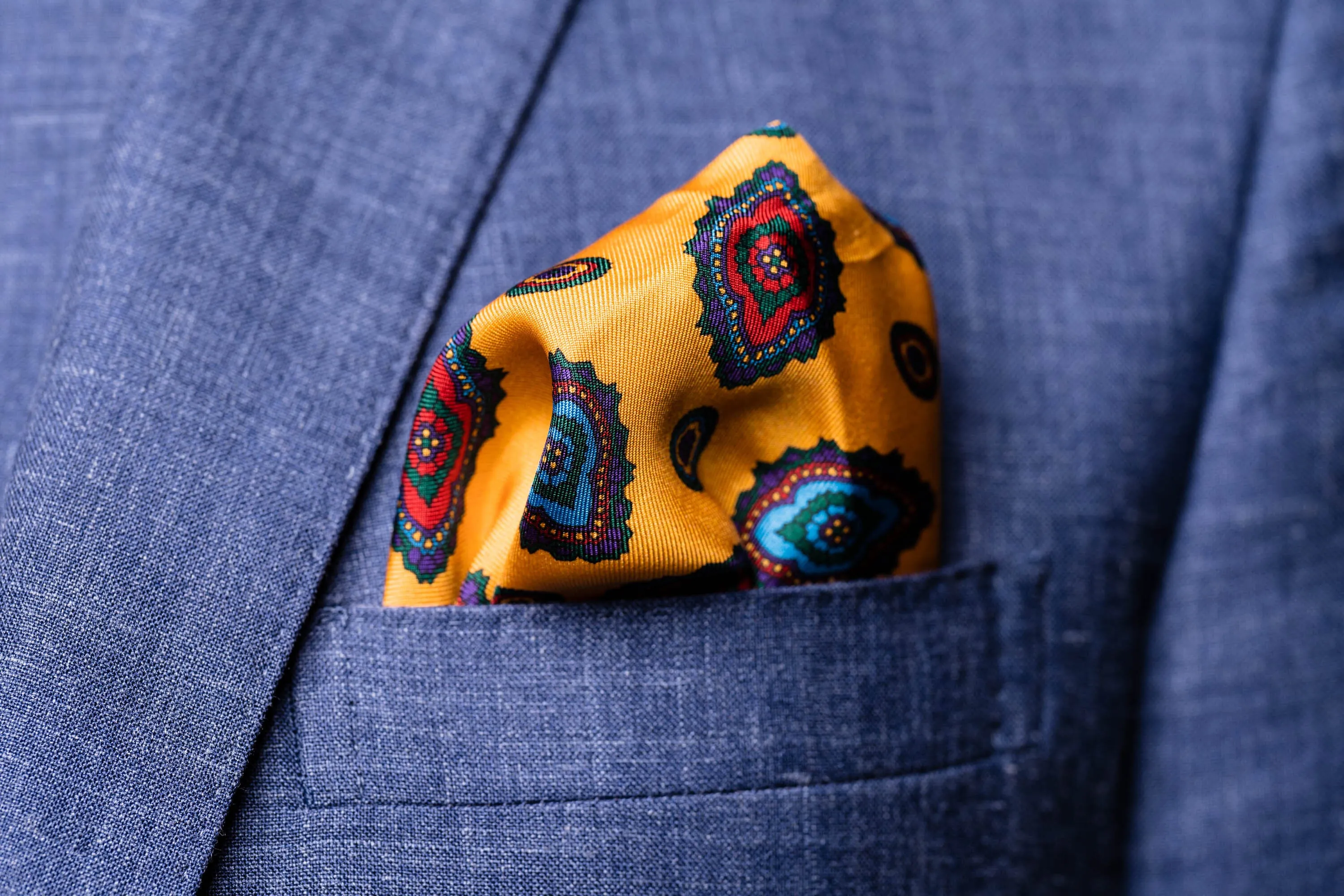 Yellow Diamond Contrast Edge Silk Pocket Square